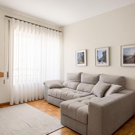 Maía Joivy Stylish City Centre Flat With Parking מראה חיצוני תמונה