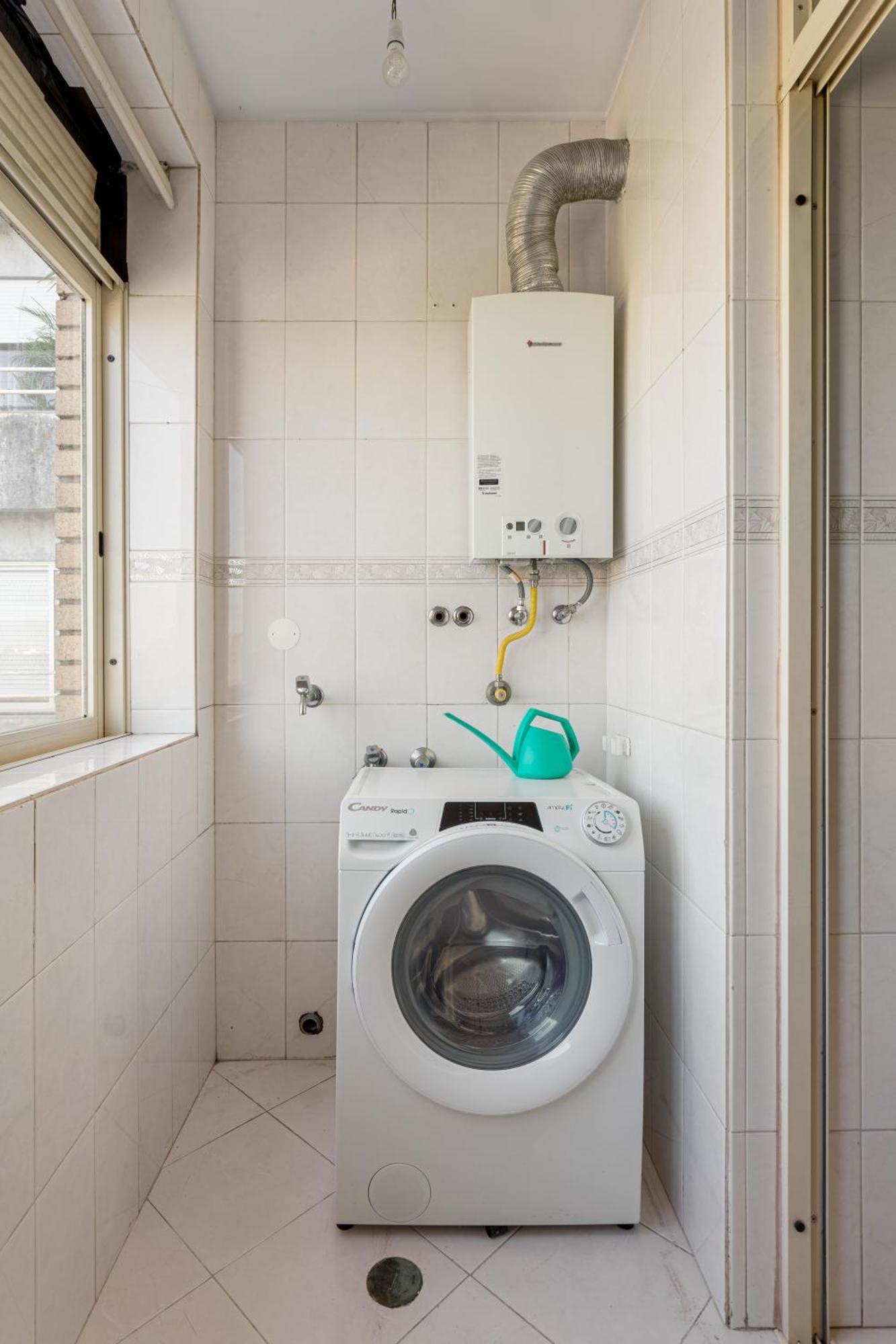 Maía Joivy Stylish City Centre Flat With Parking מראה חיצוני תמונה